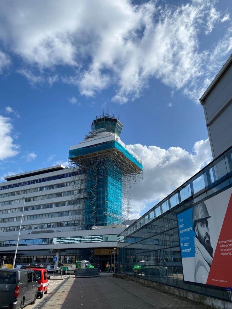 Oude verkeerstoren te Schiphol 